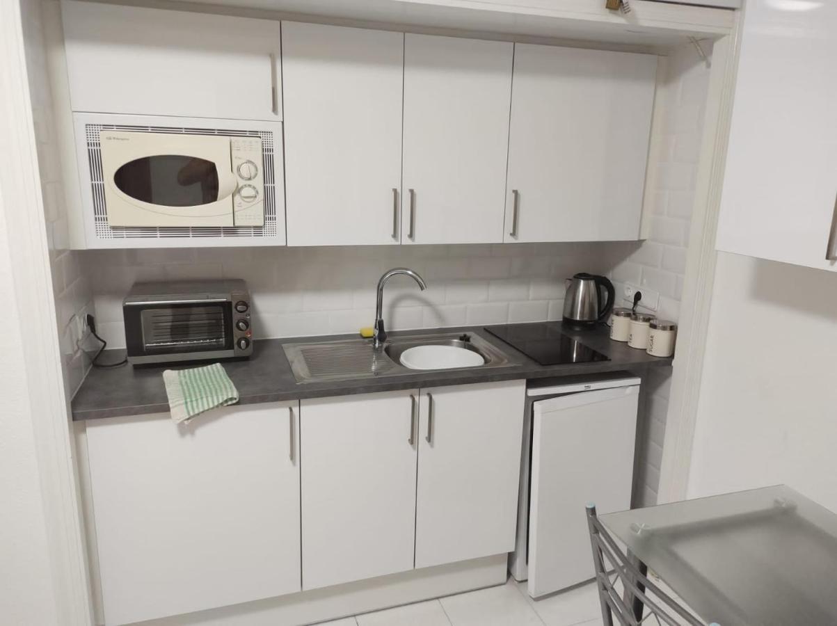 El Mirador, Villamartin, Cot To Hire, Wifi, Pool, Parking Exterior photo